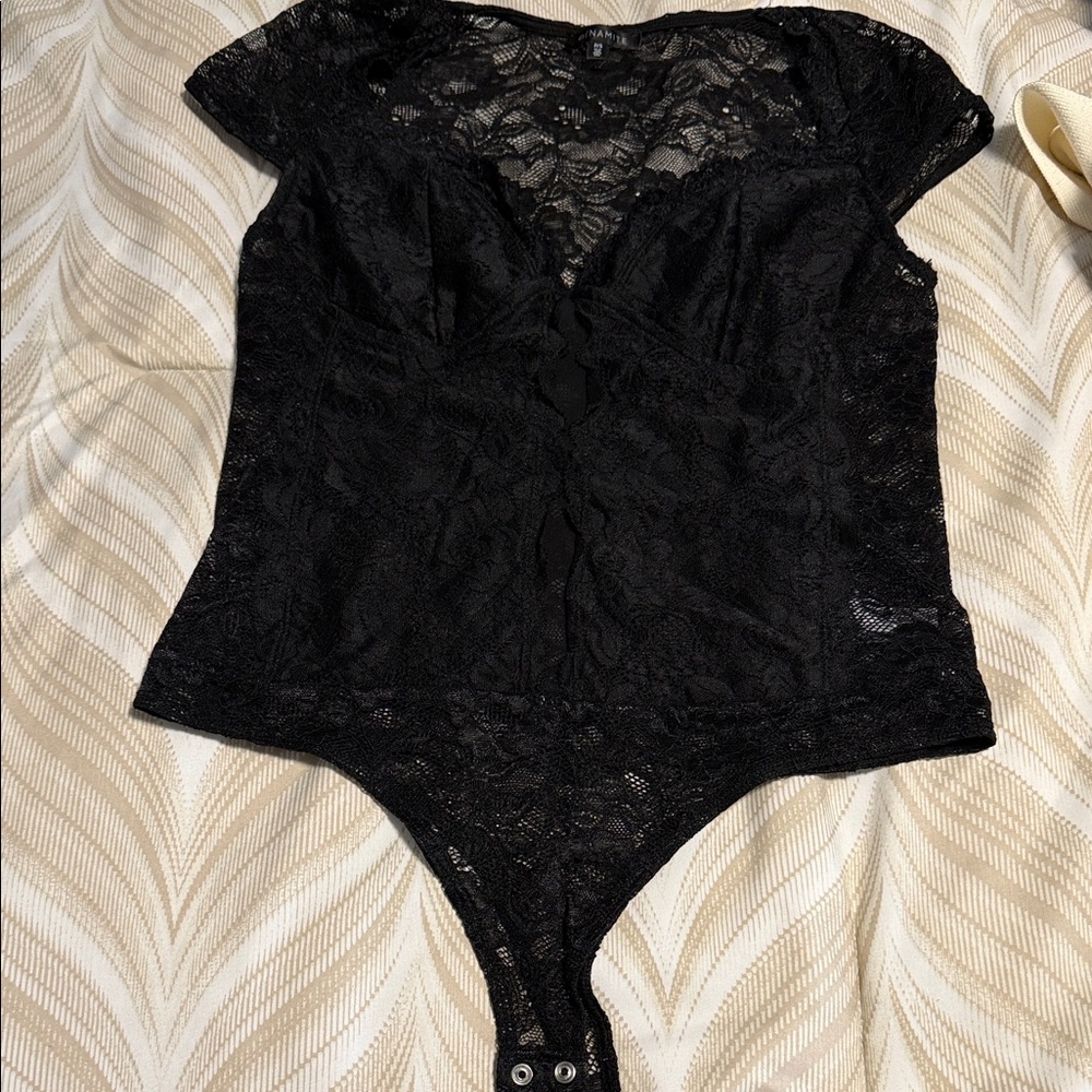 Dynamite Elegant Black Lace Bodysuit